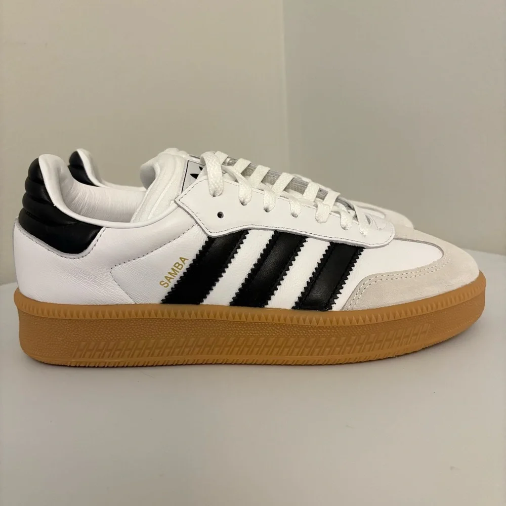 Adidas Samba XLG Originals Mens Size 9 White With Black Stripes Gum Sole Sneaker